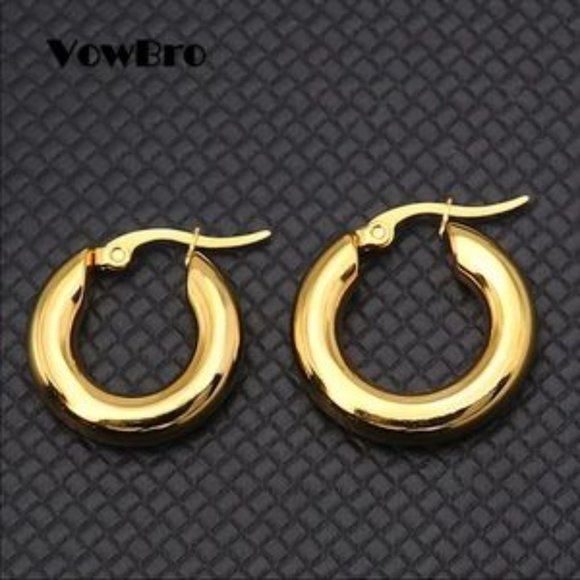 25MM Round Gold Tone Stainless Steel Hoop Earrings - Picture 5 of 5